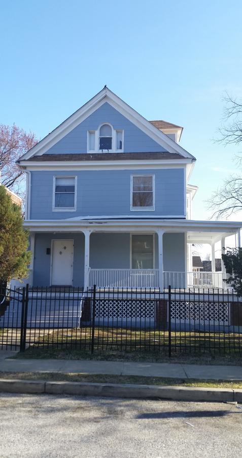 Jhu Guesthouse Near Campus Baltimore Exterior photo